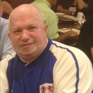 Meet your Posher, Dennis